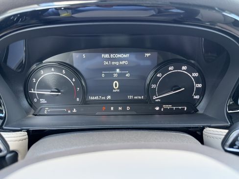 Used 2022 Lincoln Corsair FWD image 30
