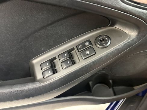Used 2018 Kia Forte S FWD image 30