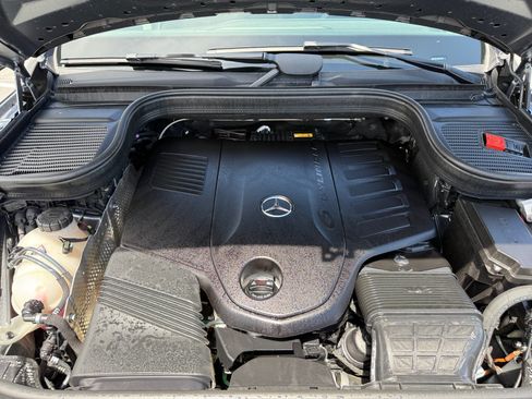 Certified 2026 Mercedes-Benz GLS 450 4MATIC image 22