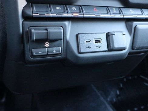 New 2026 Chevrolet Silverado 1500 W/T w/ Z71 Off-Road Package image 12