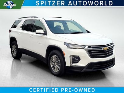 Used 2023 Chevrolet Traverse LT