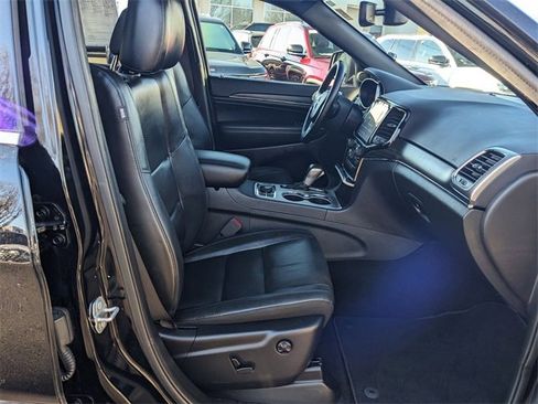 Certified 2020 Jeep Grand Cherokee Limited image 32