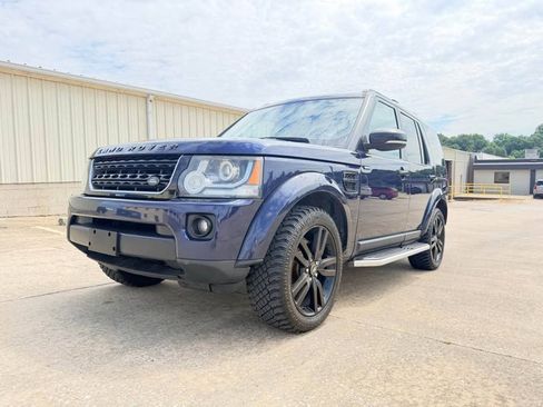 Used 2015 Land Rover LR4 AWD/4WD image 1
