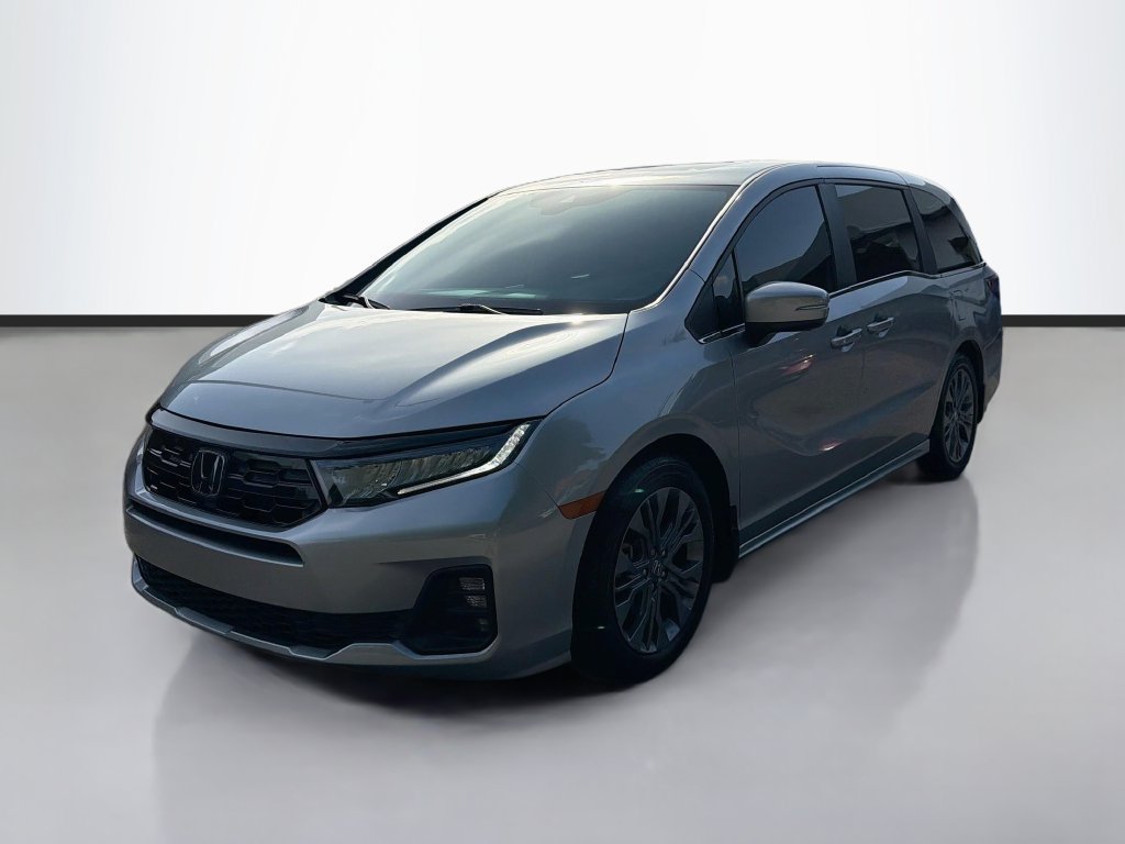 Certified 2025 Honda Odyssey Touring image 3
