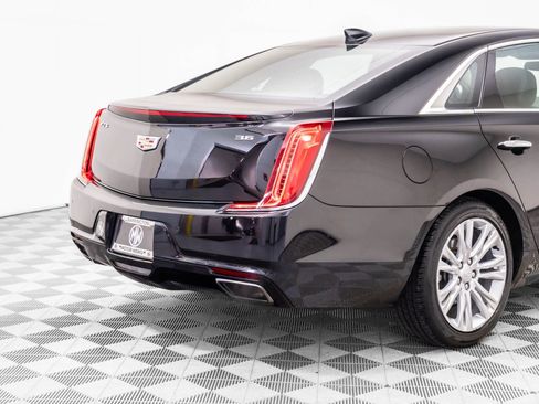 Used 2019 Cadillac XTS Luxury image 31