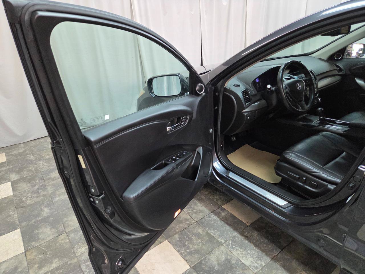 Used 2014 Acura RDX AWD image 11