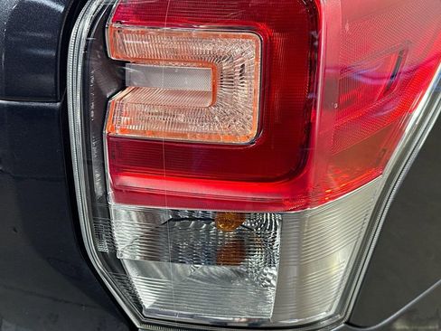 Used 2018 Subaru Forester 2.5i Limited image 34