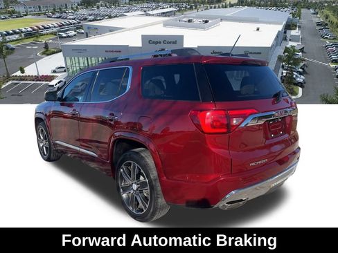 Used 2018 GMC Acadia Denali w/ Technology Package image 11