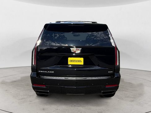 Used 2025 Cadillac Escalade Sport Platinum w/ LPO, Floor Liner Package AWD/4WD image 6