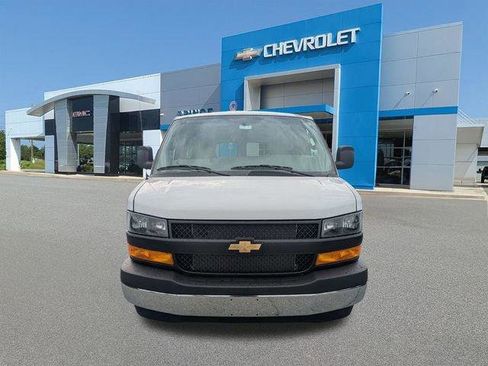 New 2026 Chevrolet Express 2500 RWD image 10