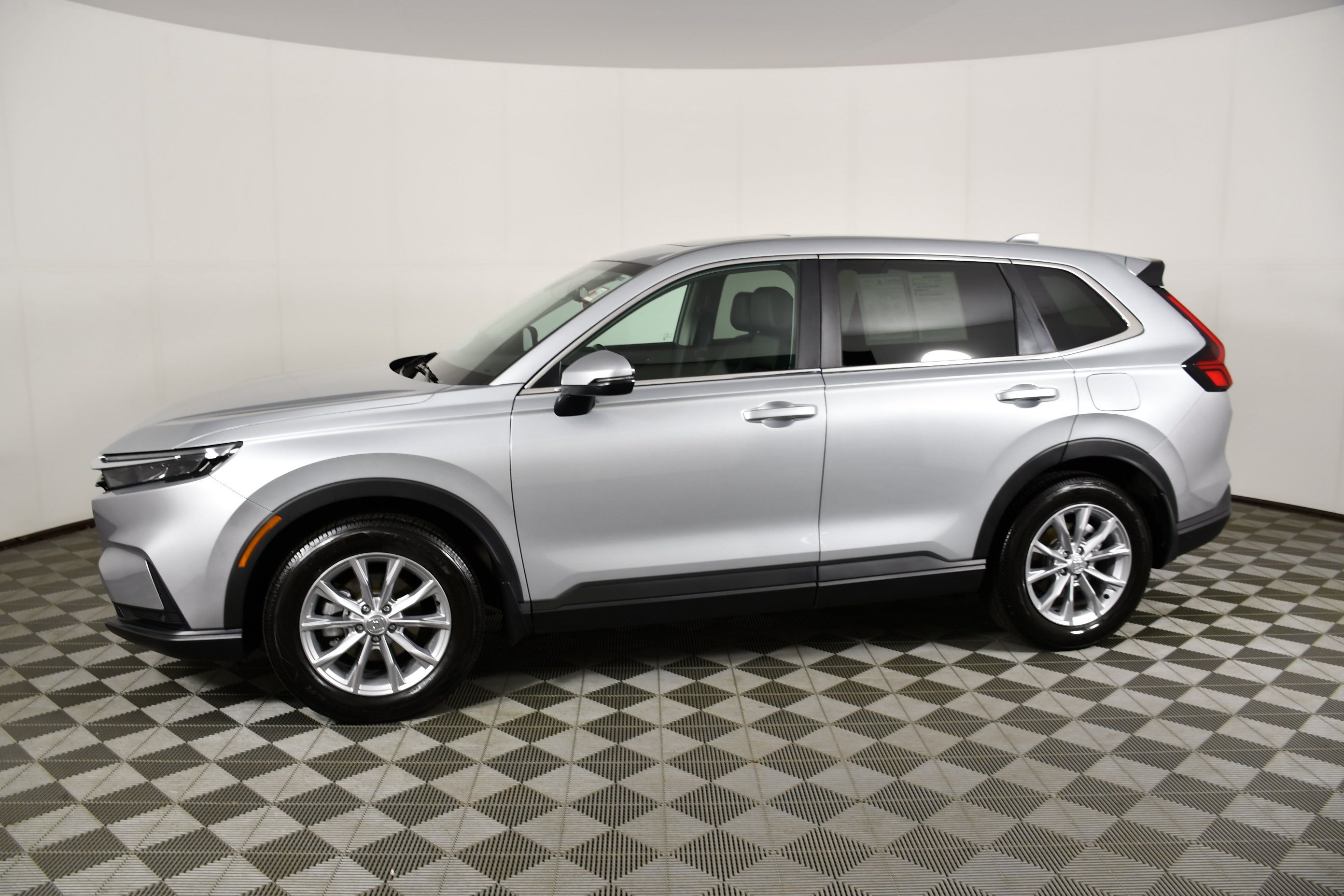 Certified 2025 Honda CR-V EX-L image 9
