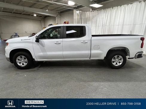 Used 2023 Chevrolet Silverado 1500 LT w/ Protection Package AWD/4WD image 5