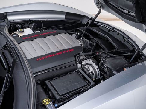 Used 2018 Chevrolet Corvette Stingray Coupe w/ Battery Protection Package image 30