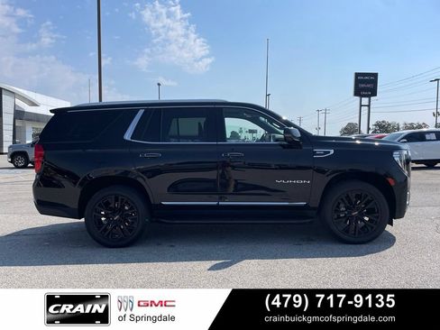 Used 2021 GMC Yukon SLT w/ SLT Premium Package AWD/4WD image 9