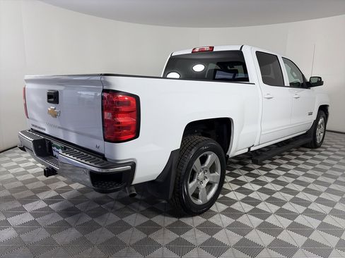 Used 2018 Chevrolet Silverado 1500 LT w/ Texas Edition image 7