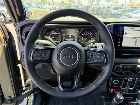 New 2025 Jeep Wrangler Unlimited Rubicon 392 image 17