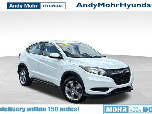 Used 2018 Honda HR-V LX image 1