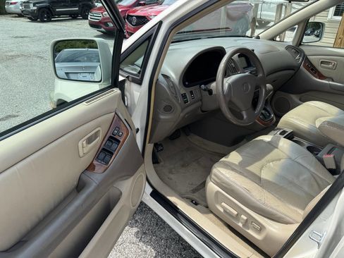 Used 1999 Lexus RX 300 image 12