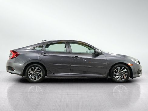 Used 2017 Honda Civic EX image 6