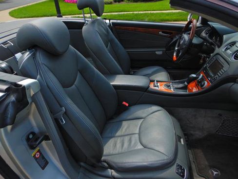 Used 2005 Mercedes-Benz SL 500 image 22