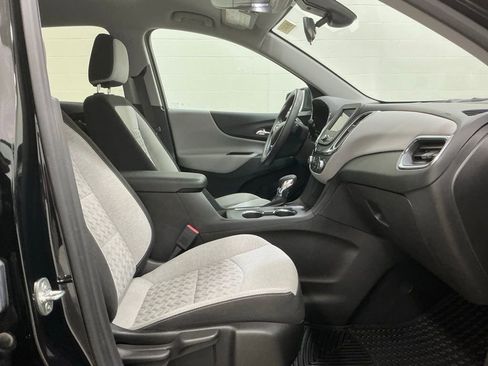 Used 2023 Chevrolet Equinox LT FWD image 30