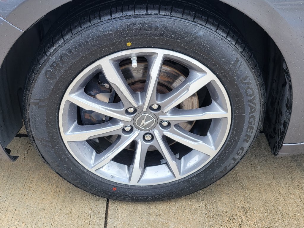 Used 2020 Acura TLX FWD image 4