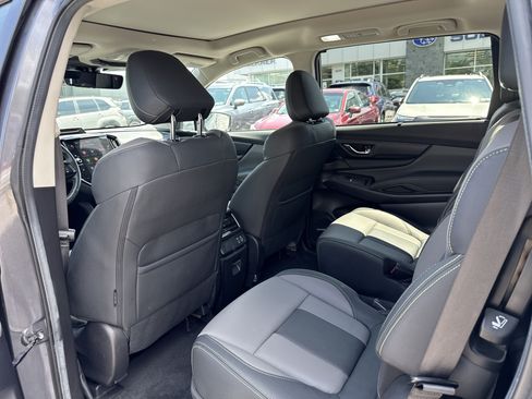 Used 2024 Subaru Ascent Onyx Edition Limited AWD/4WD image 23