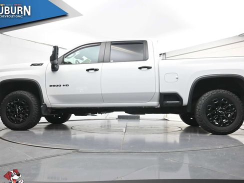 Used 2024 Chevrolet Silverado 2500 LT w/ Z71 Sport Edition AWD/4WD image 23