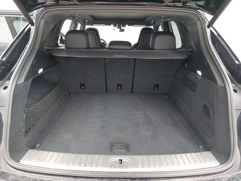 Used 2019 Porsche Cayenne image 14