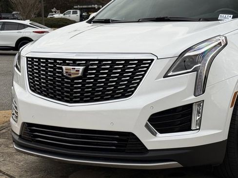 Used 2023 Cadillac XT5 Premium Luxury image 10