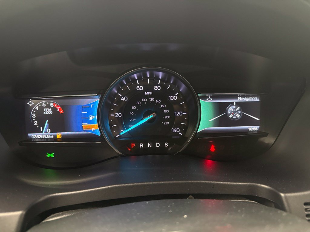 Used 2019 Ford Explorer XLT w/ Equipment Group 202A FWD image 24