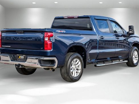 Used 2022 Chevrolet Silverado 1500 LT w/ Max Trailering Package image 6