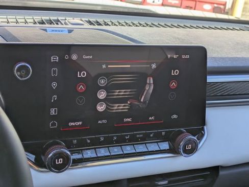 Used 2023 GMC Canyon AT4X image 22