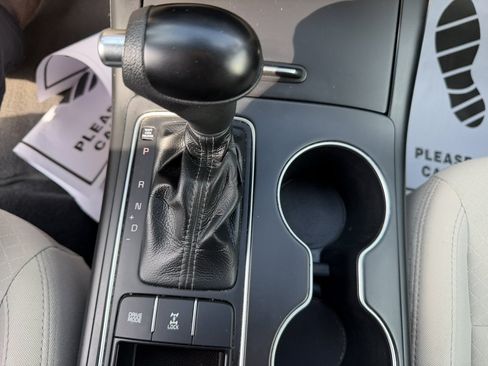 Used 2018 Kia Sorento AWD image 27