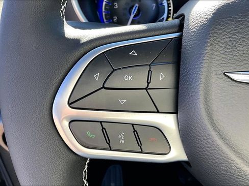 New 2026 Chrysler Pacifica Select FWD image 23