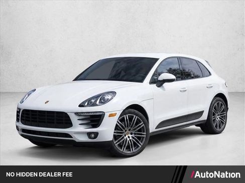Used 2018 Porsche Macan AWD/4WD image 1