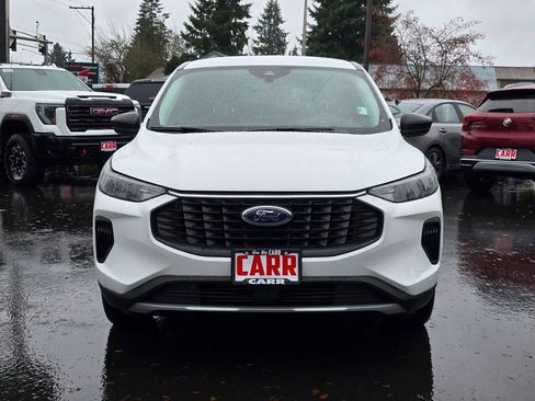 Used 2024 Ford Escape Active image 8