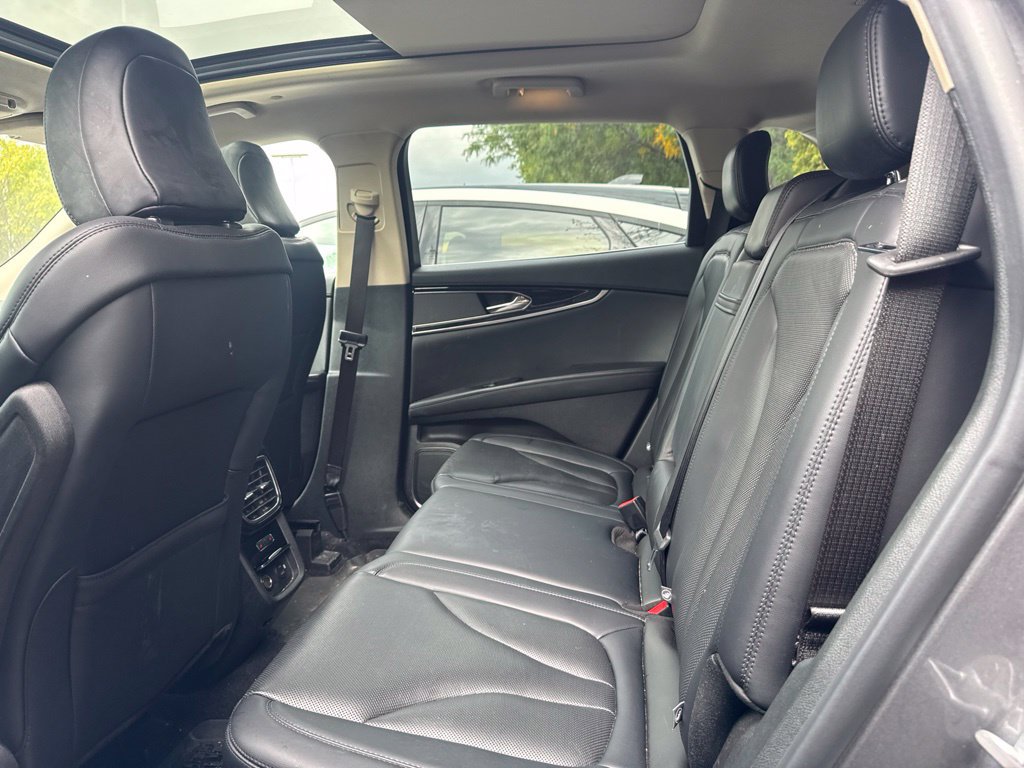 Certified 2022 Lincoln Nautilus Reserve AWD/4WD image 7