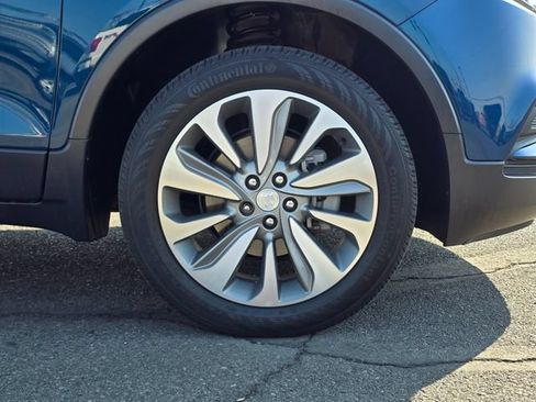 Used 2019 Buick Encore Preferred AWD/4WD image 9