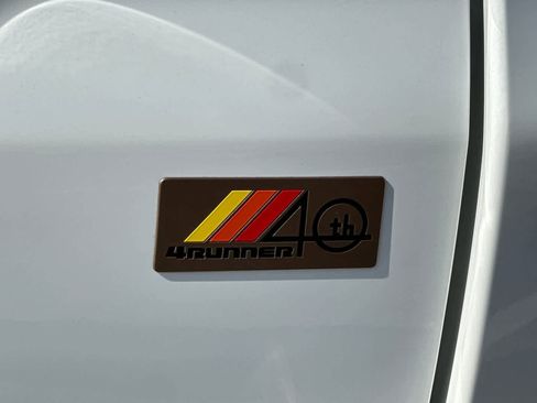 Used 2023 Toyota 4Runner 40th Anniversary SE image 33