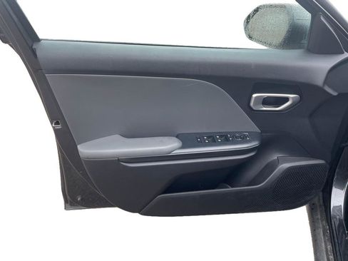 Certified 2025 Kia K4 LXS image 5