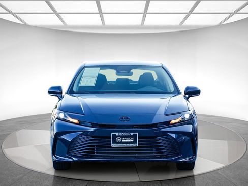 Used 2026 Toyota Camry LE w/ Convenience Package FWD image 6