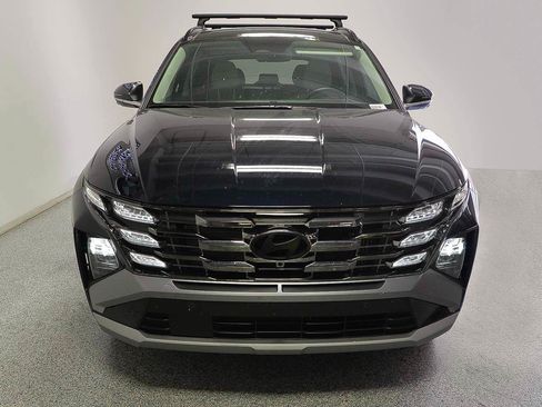 Used 2025 Hyundai Tucson Limited AWD/4WD image 2