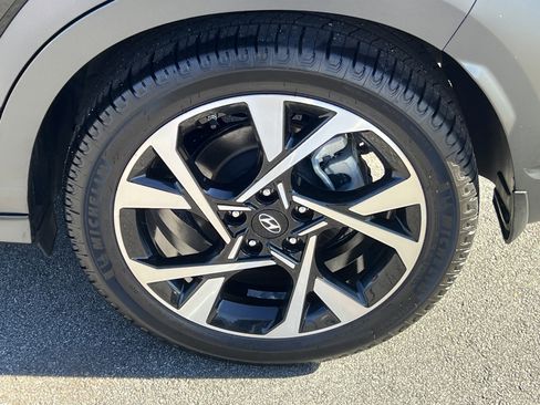 Used 2022 Hyundai Kona Limited w/ Cargo Package image 23