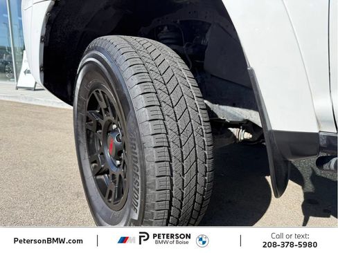 Used 2018 Toyota 4Runner TRD Off-Road Premium AWD/4WD image 28