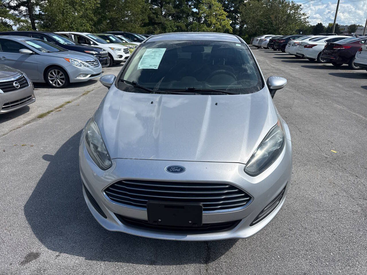 Used 2018 Ford Fiesta SE w/ Cold Weather Package FWD image 3