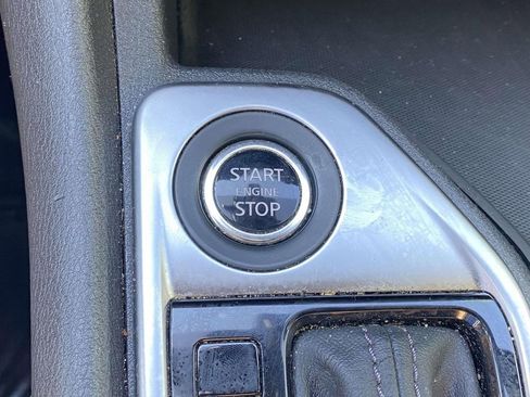 Used 2024 Nissan Sentra SV FWD image 24