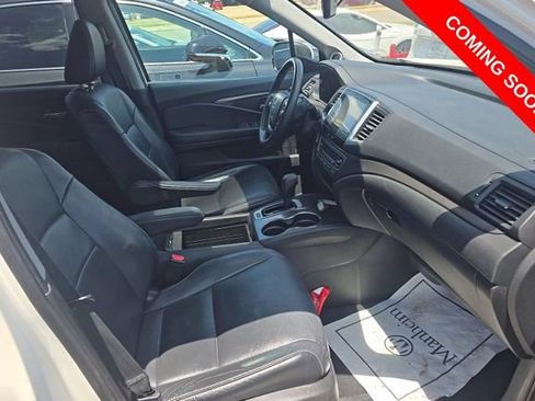 Used 2017 Honda Pilot EX-L image 10