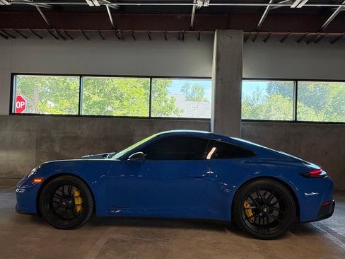 Certified 2025 Porsche 911 Carrera GTS RWD image 2