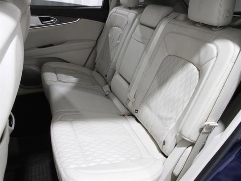 Used 2019 Lincoln Nautilus Black Label image 20